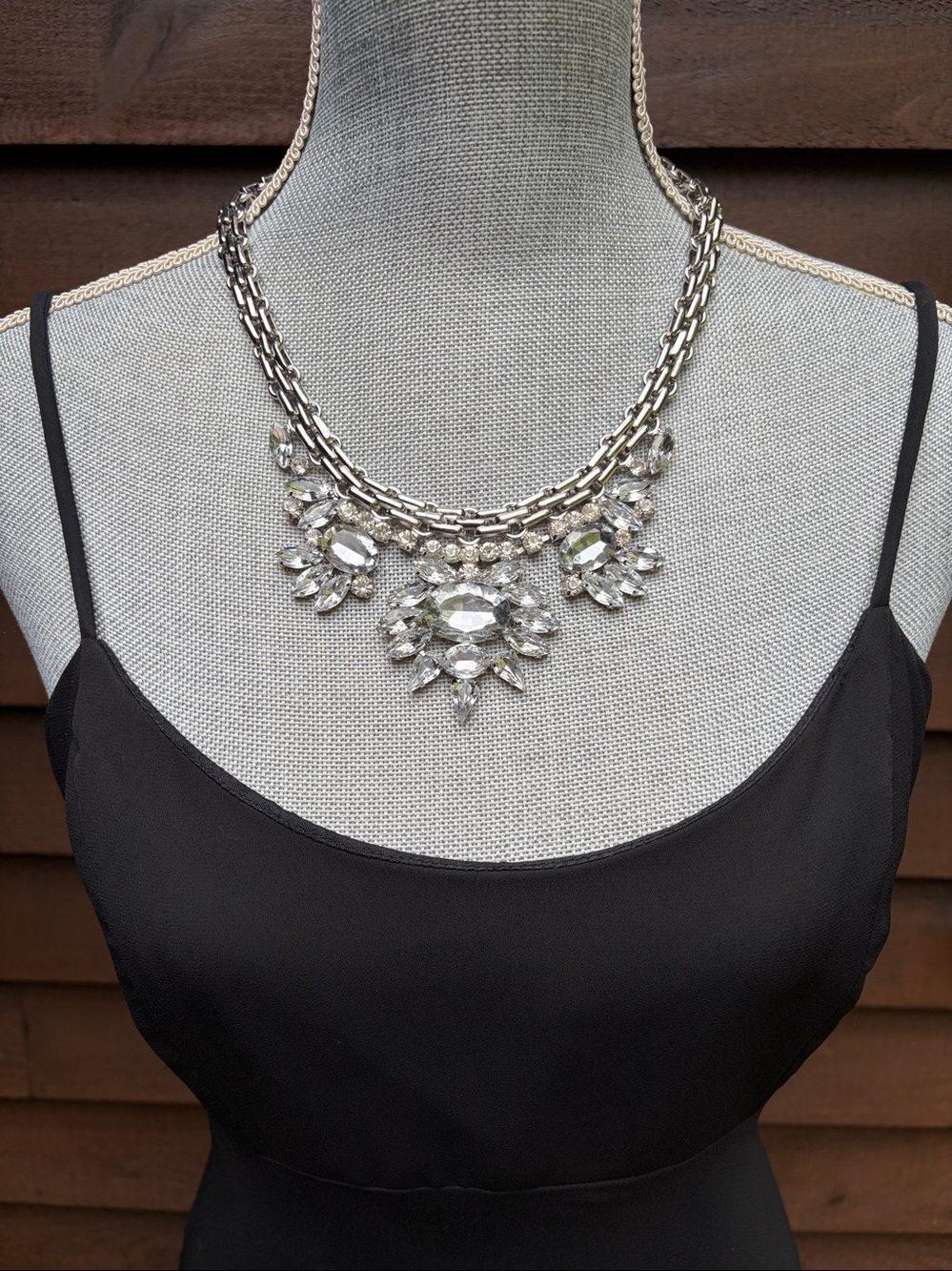 Source Unknown Silver-Tone Crystal Statement Necklace - Picture 2 of 9